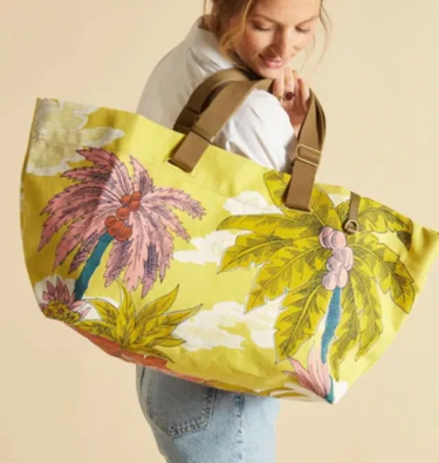 Canvas tote bags