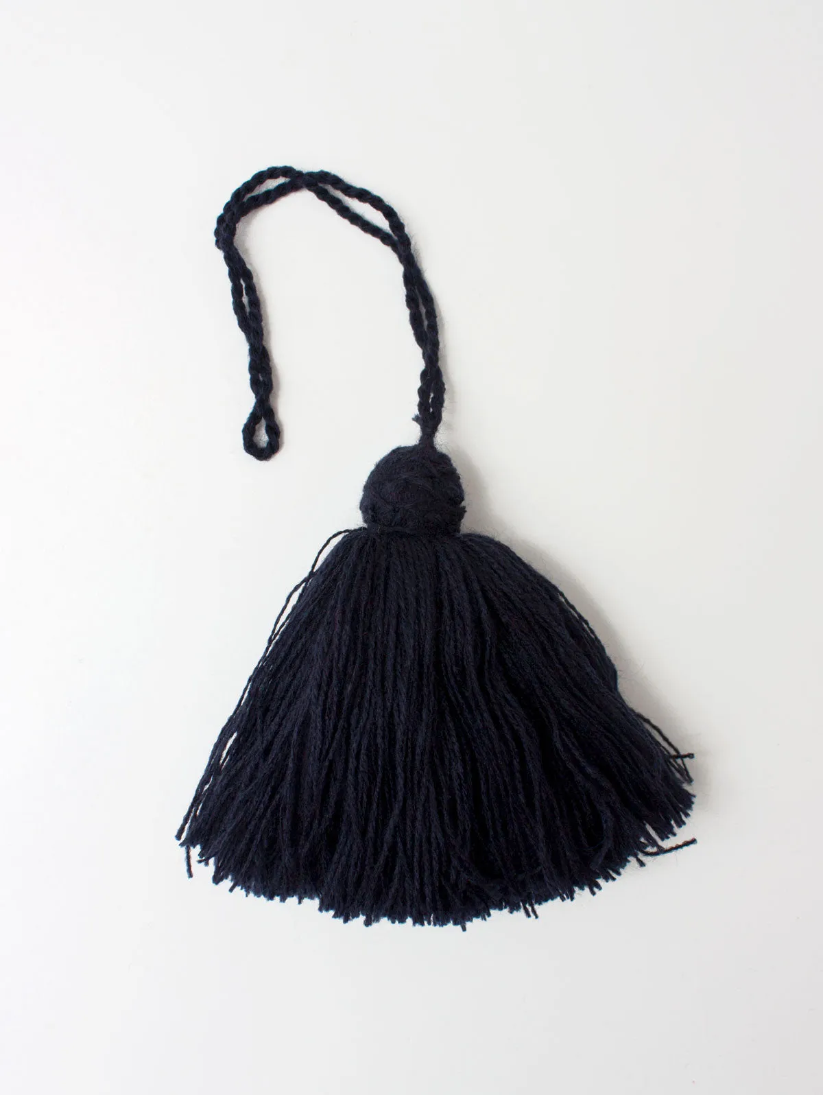 Giant Tassels, Small