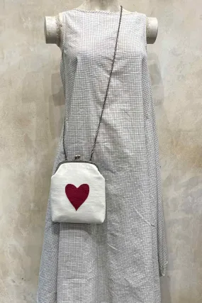 Heart Oatmeal Clutch