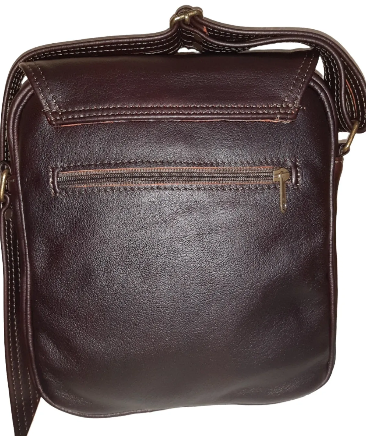 Messenger bag with flap