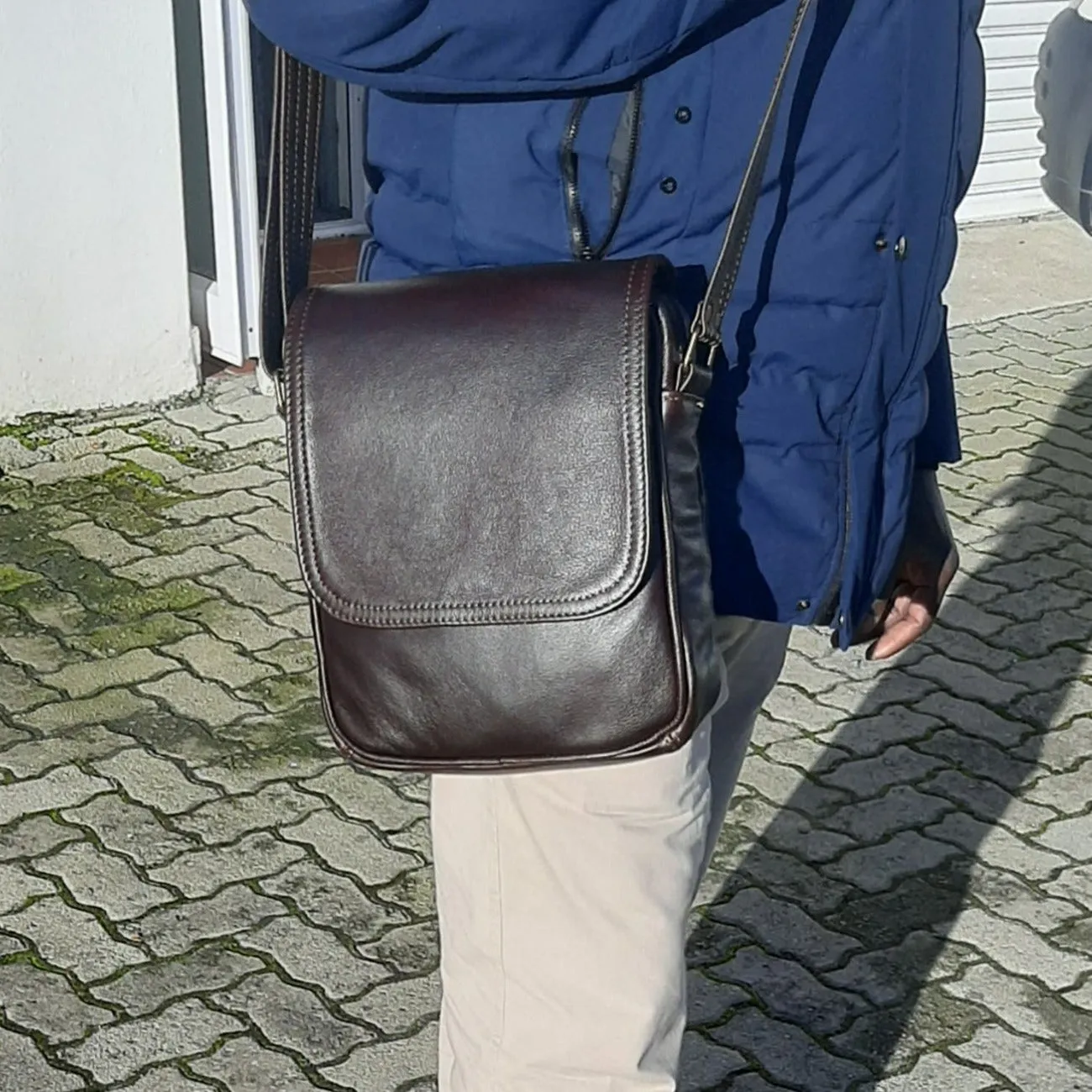 Messenger bag with flap