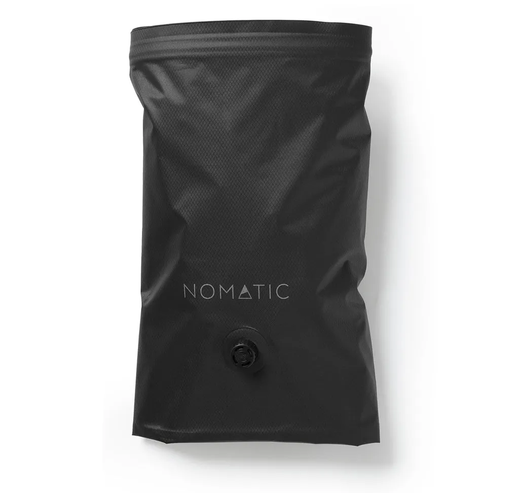 Nomatic Vacuum Bag 2.0