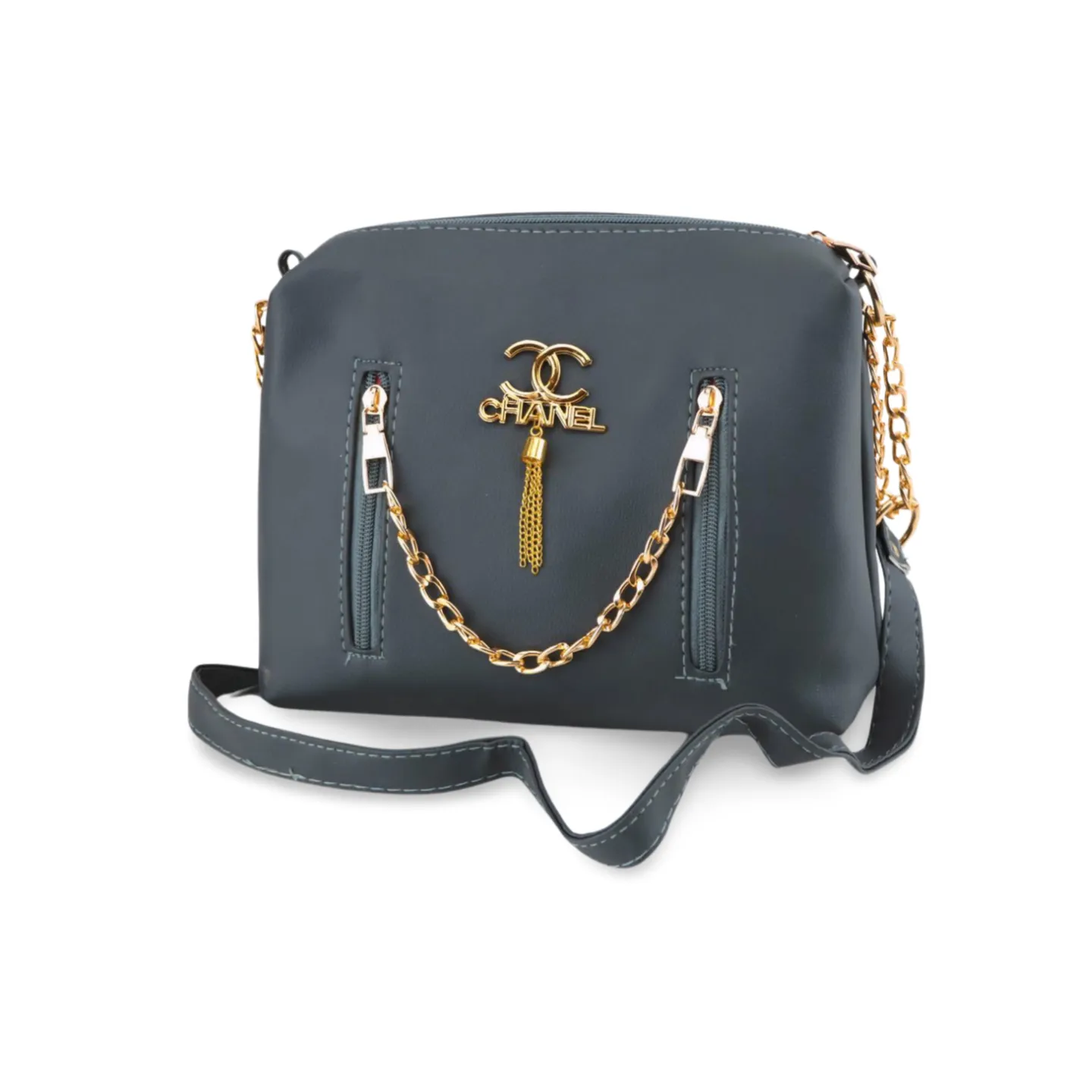 Stylish Crossbody Bag with Luxe Gold Chain and Tassel